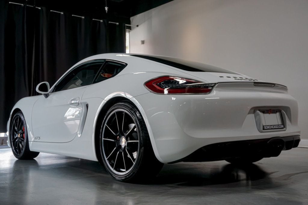 2015 Porsche Cayman *Cayman GTS* *6-Speed Manual*  - 22921608 - 24