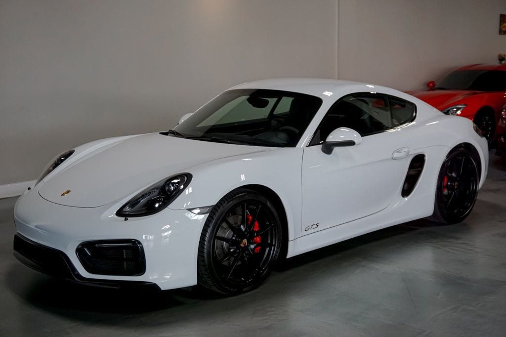2015 Porsche Cayman *Cayman GTS* *6-Speed Manual*  - 22921608 - 4