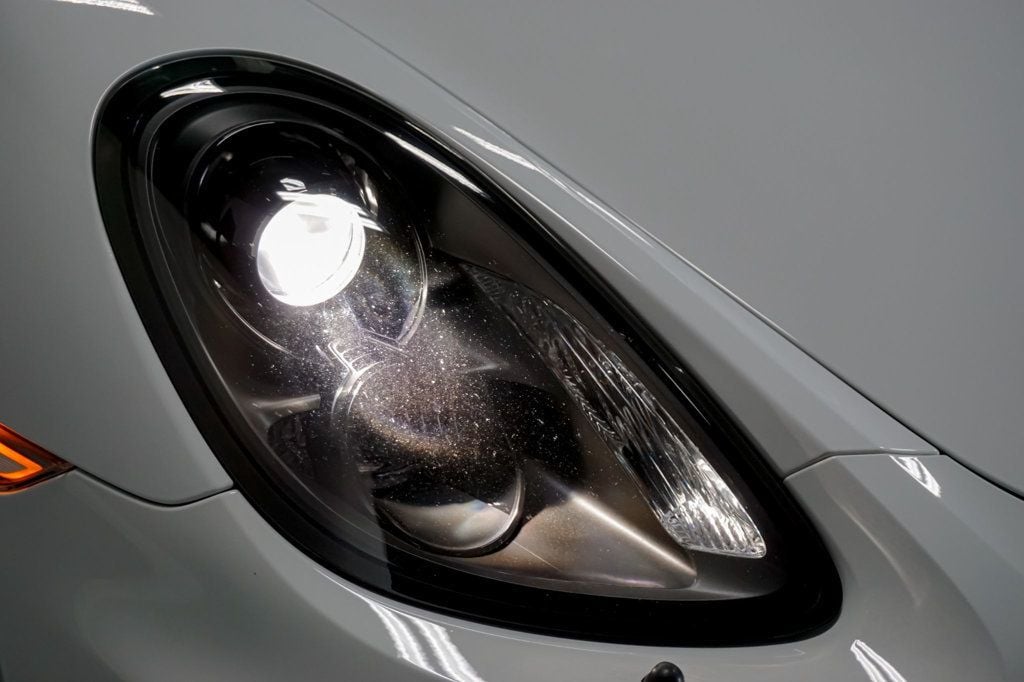 2015 Porsche Cayman *Cayman GTS* *6-Speed Manual*  - 22921608 - 59