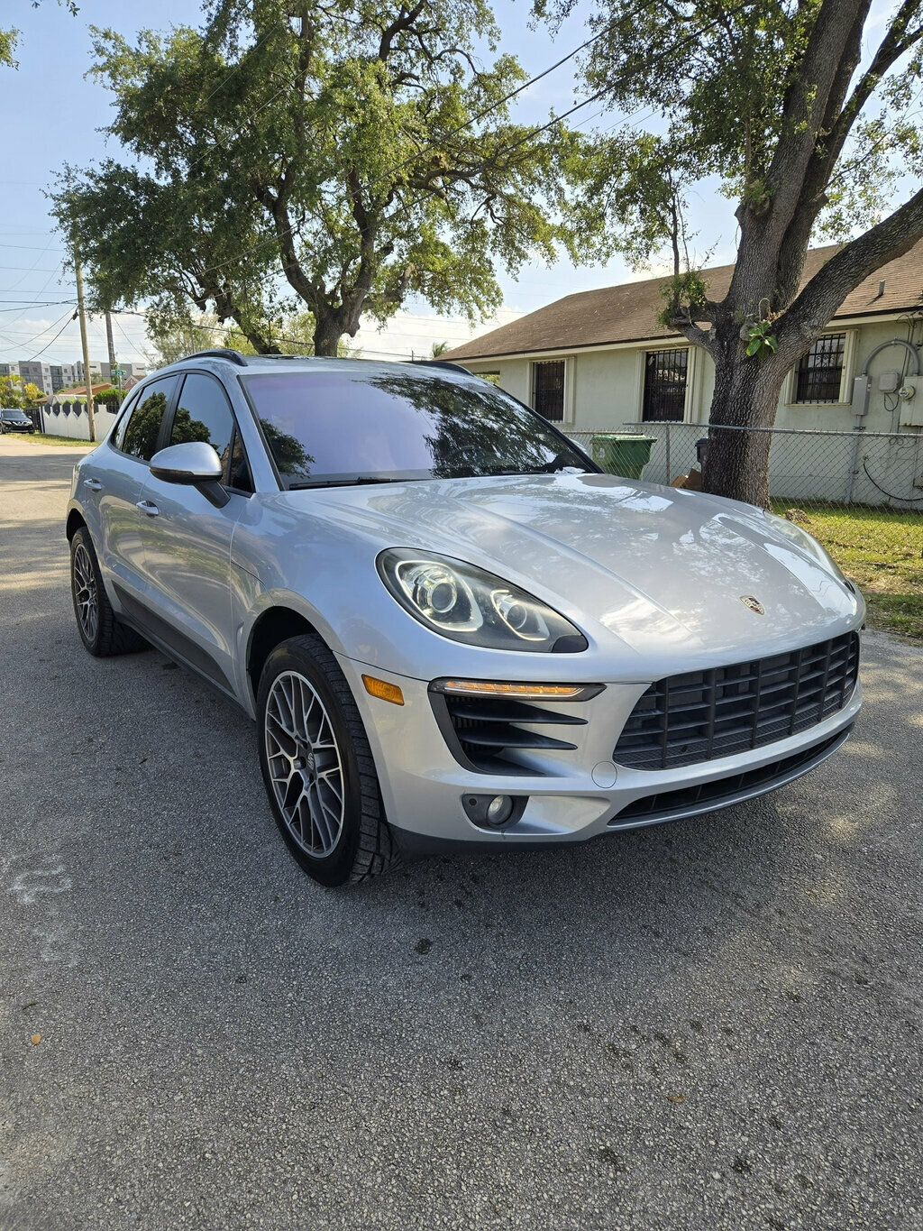2015 Porsche Macan AWD 4dr S - 23022365 - 6