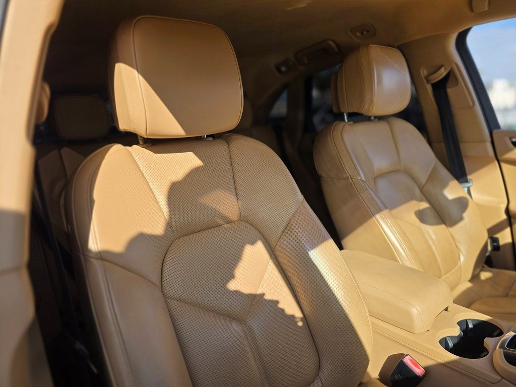 2015 Porsche Macan AWD 4dr S - 22976901 - 9