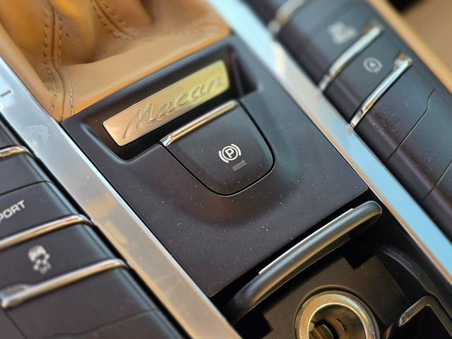 2015 Porsche Macan AWD 4dr S - 22976901 - 35