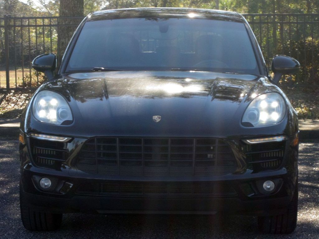 2015 Porsche Macan S photo 3
