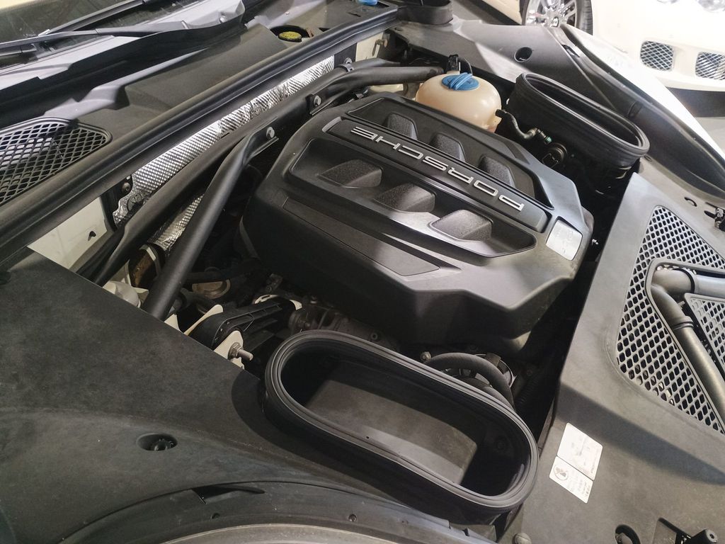 2015 Porsche Macan AWD 4dr S 1 Owner Florida SUV - 22943759 - 31