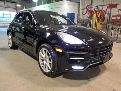 2015 Porsche Macan