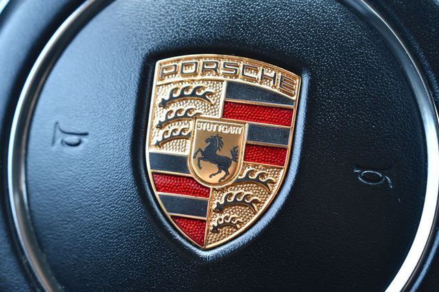2015 Porsche Macan AWD 4dr Turbo - 22971828 - 16