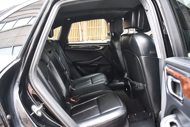 2015 Porsche Macan AWD 4dr Turbo - 22971828 - 25
