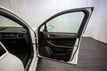 2015 Porsche Macan AWD 4dr Turbo - 22898605 - 16