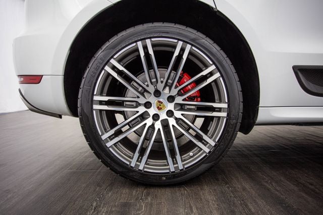 2015 Porsche Macan AWD 4dr Turbo - 22898605 - 41
