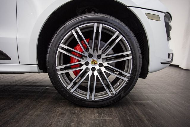 2015 Porsche Macan AWD 4dr Turbo - 22898605 - 42