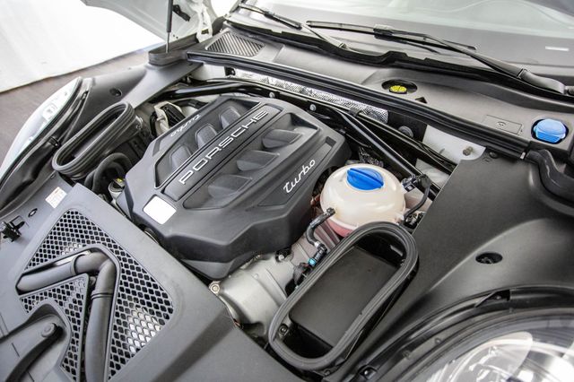 2015 Porsche Macan AWD 4dr Turbo - 22898605 - 46