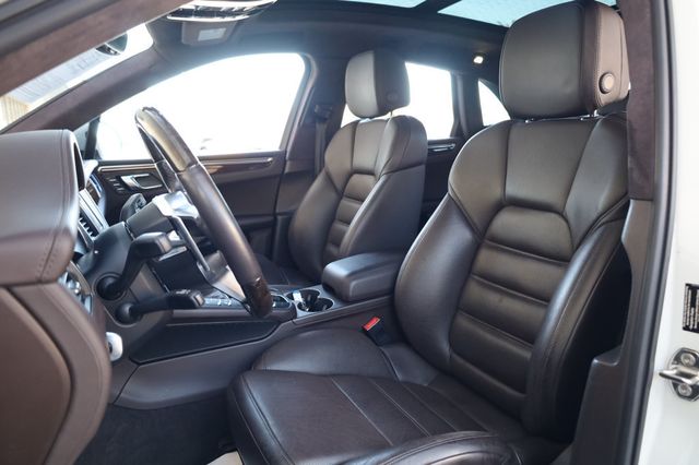 2015 Porsche Macan AWD 4dr Turbo w/ OPTIONS! - 22980157 - 16