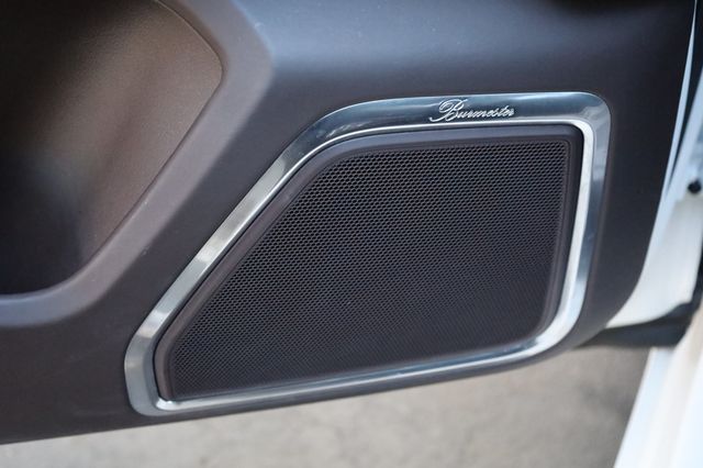 2015 Porsche Macan AWD 4dr Turbo w/ OPTIONS! - 22980157 - 35