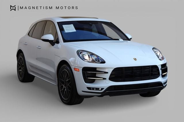 2015 Porsche Macan AWD 4dr Turbo w/ OPTIONS! - 22980157 - 3