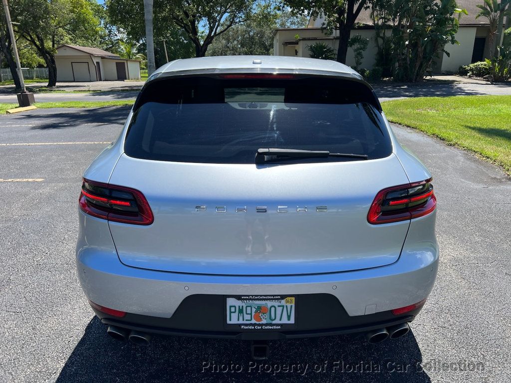 2015 Porsche Macan S photo 6