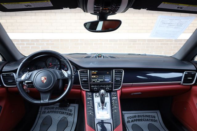 2015 Porsche Panamera 4 - 22980153 - 28