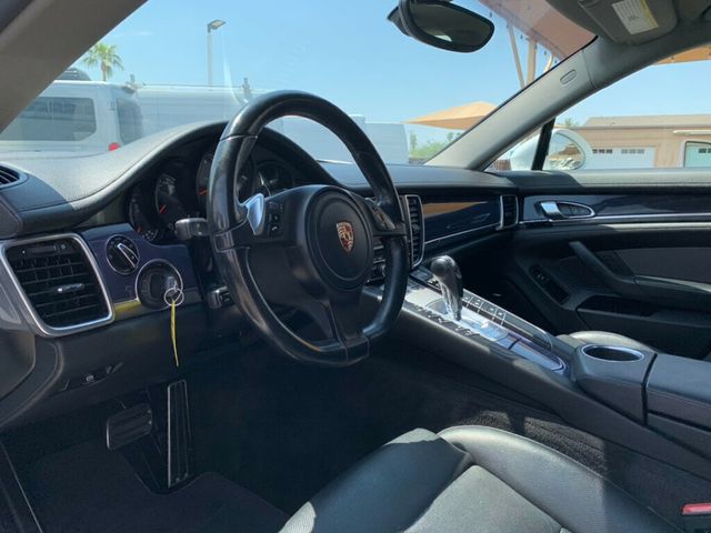 2015 Porsche Panamera 4dr Hatchback 4 LOW MILES! - 22900140 - 2