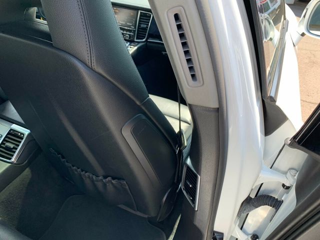 2015 Porsche Panamera 4dr Hatchback 4 LOW MILES! - 22900140 - 45