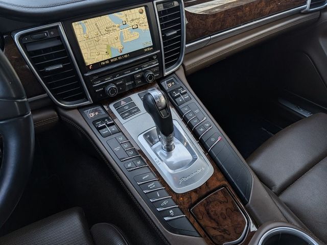2015 Porsche Panamera 4dr Hatchback 4S - 22994683 - 17