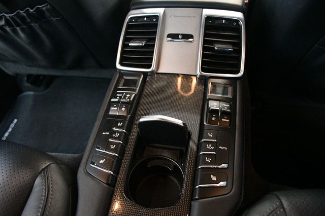 2015 Porsche Panamera 4dr Hatchback GTS - 22945337 - 67