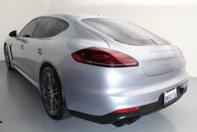 2015 Porsche Panamera 4dr Hatchback GTS - 21231750 - 11