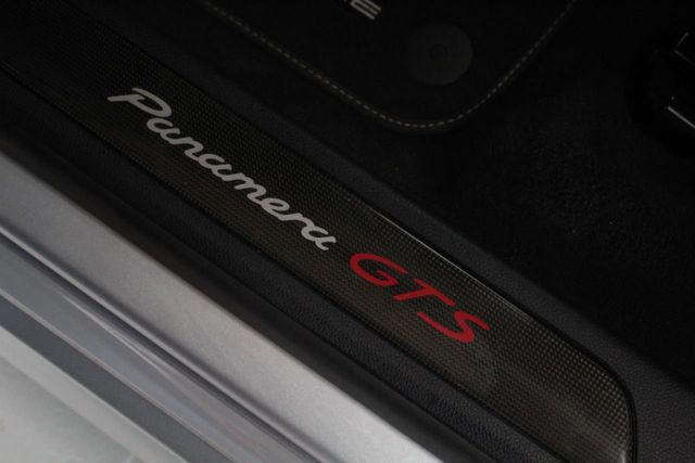 2015 Porsche Panamera 4dr Hatchback GTS - 21231750 - 8