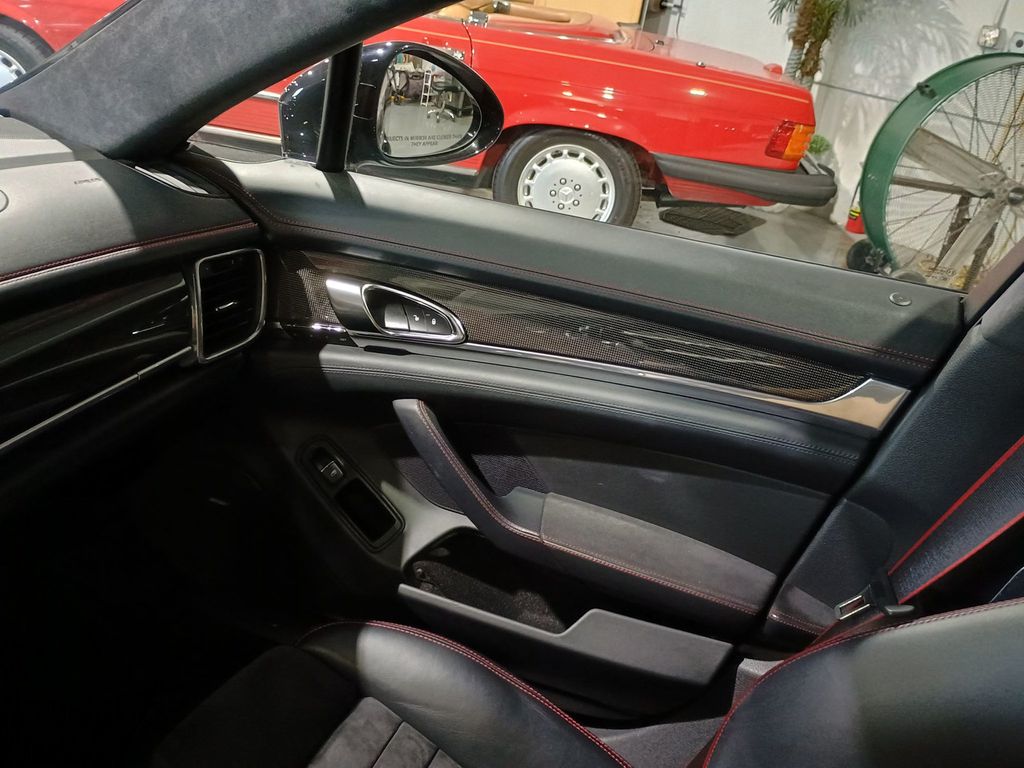 2015 Porsche Panamera 4dr Hatchback GTS 1 Owner Clean Autocheck - 23052230 - 27