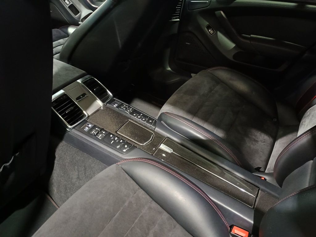 2015 Porsche Panamera 4dr Hatchback GTS 1 Owner Clean Autocheck - 23052230 - 33