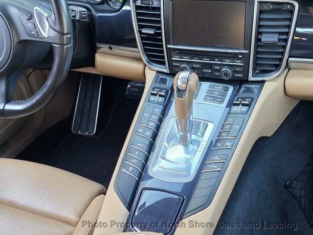 2015 Porsche Panamera Yacht Master - 22977796 - 43