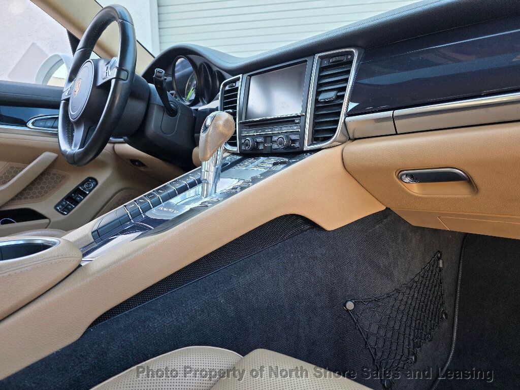 2015 Porsche Panamera Yacht Master - 22977796 - 52