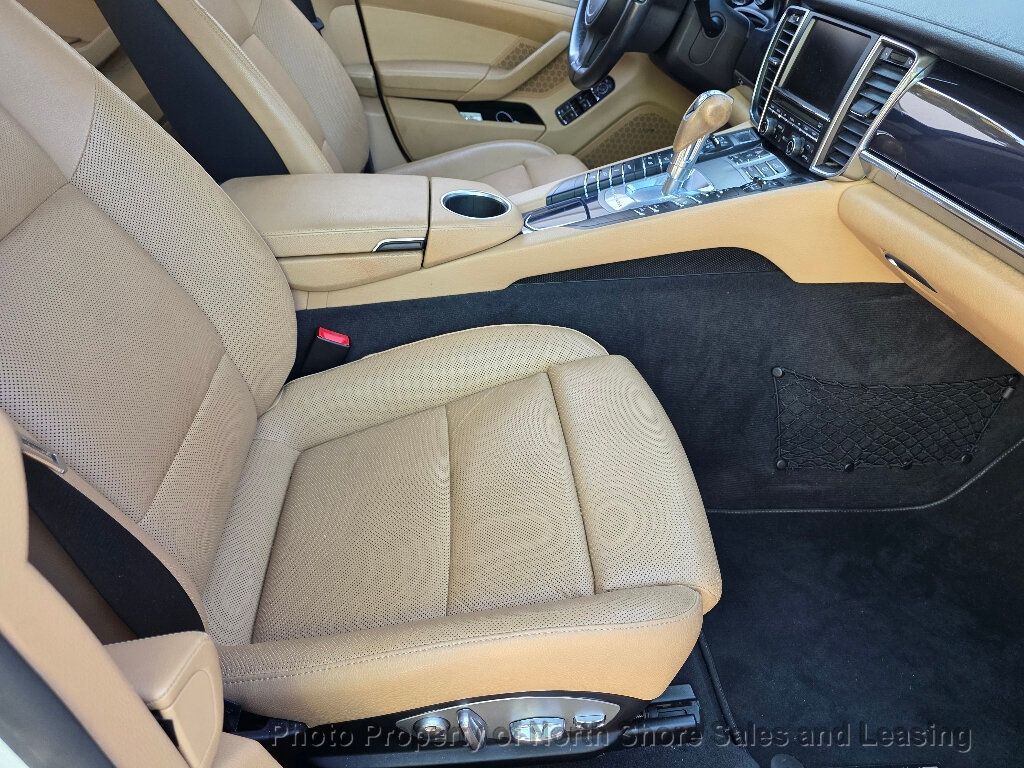 2015 Porsche Panamera Yacht Master - 22977796 - 54