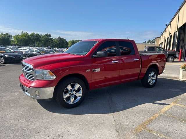 2015 Ram 1500 2WD Crew Cab 140.5" Big Horn - 23028379 - 2