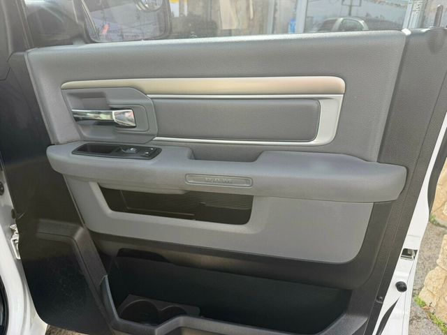 2015 Ram 1500 2WD Crew Cab 149" SLT - 22983306 - 14
