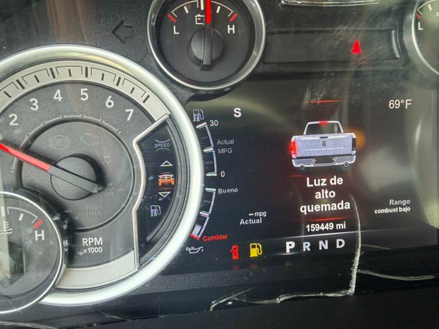 2015 Ram 1500 2WD Crew Cab 149" SLT - 22983306 - 20