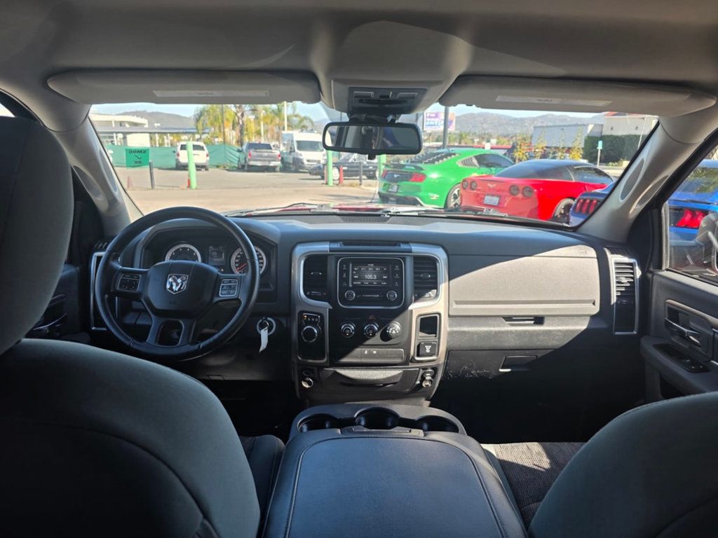 2015 Ram 1500 2WD Quad Cab 140.5" Big Horn - 22966175 - 22