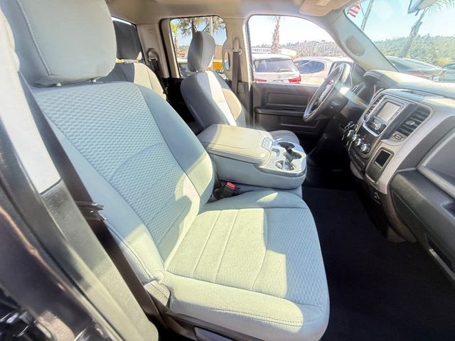 2015 Ram 1500 2WD Quad Cab 140.5" Express - 22983329 - 17