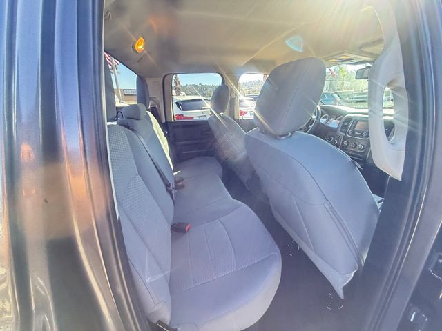 2015 Ram 1500 2WD Quad Cab 140.5" Express - 22983329 - 19