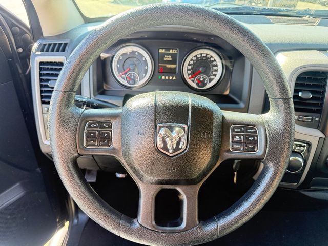 2015 Ram 1500 2WD Quad Cab 140.5" Express - 22983329 - 21