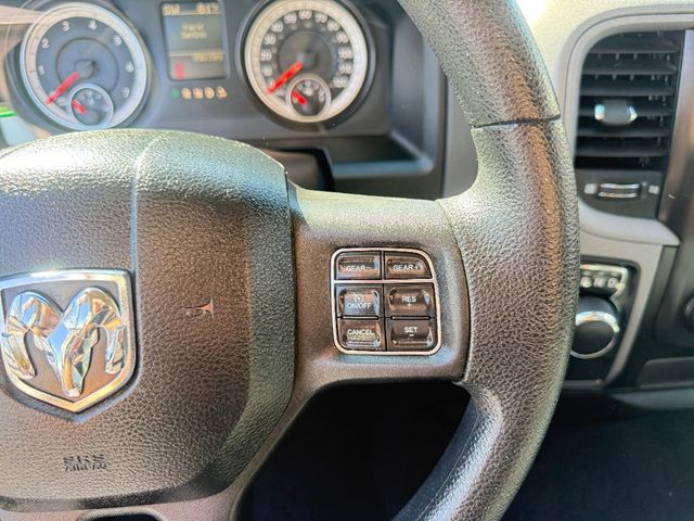 2015 Ram 1500 2WD Quad Cab 140.5" Express - 22983329 - 23