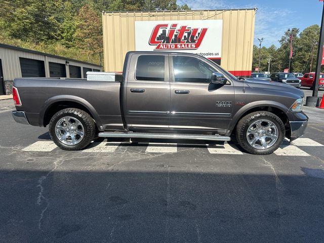 2015 Ram 1500 2WD Quad Cab 140.5" Laramie - 22626288 - 1