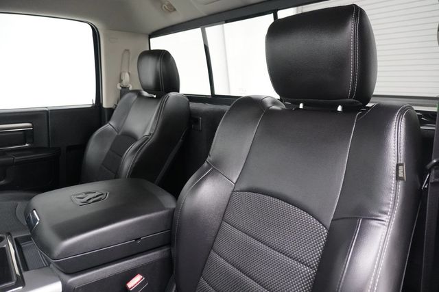 2015 Ram 1500 2WD Reg Cab 120.5" Sport - 23013754 - 11