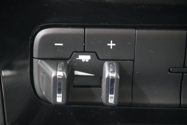 2015 Ram 1500 2WD Reg Cab 120.5" Sport - 23013754 - 21