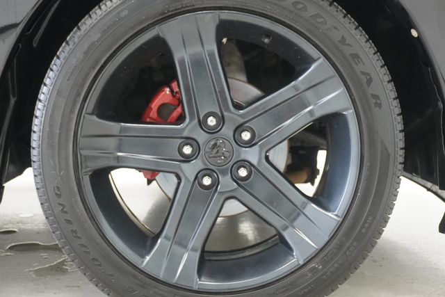 2015 Ram 1500 2WD Reg Cab 120.5" Sport - 23013754 - 24