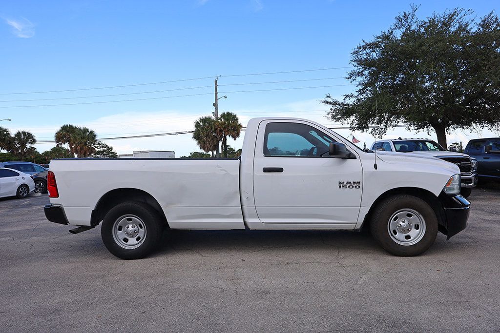 2015 Ram 1500 Tradesman photo 3