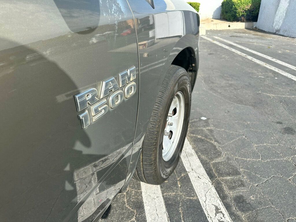 2015 Ram 1500 Tradesman photo 14