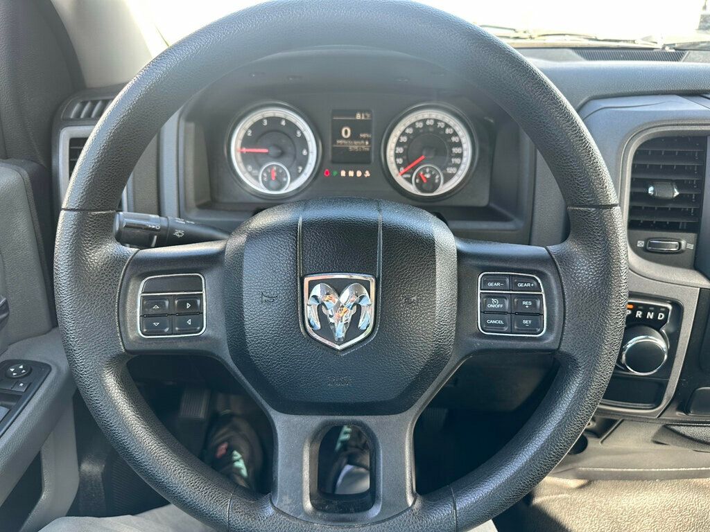 2015 Ram 1500 Tradesman photo 9