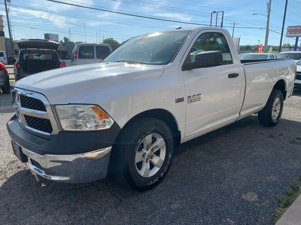 2015 Ram 1500 Tradesman photo 3