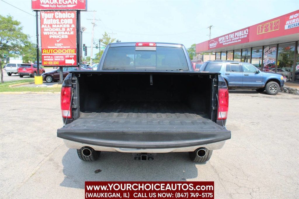 2015 Ram 1500 4WD Crew Cab 140.5" Big Horn - 22536896 - 14