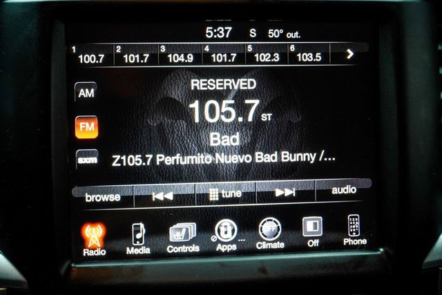 2015 Ram 1500 4WD Crew Cab 140.5" Big Horn - 22985579 - 21