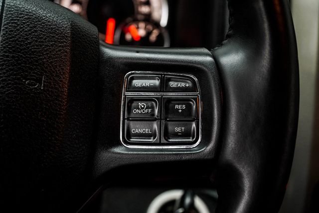 2015 Ram 1500 4WD Crew Cab 140.5" Big Horn - 22985579 - 26